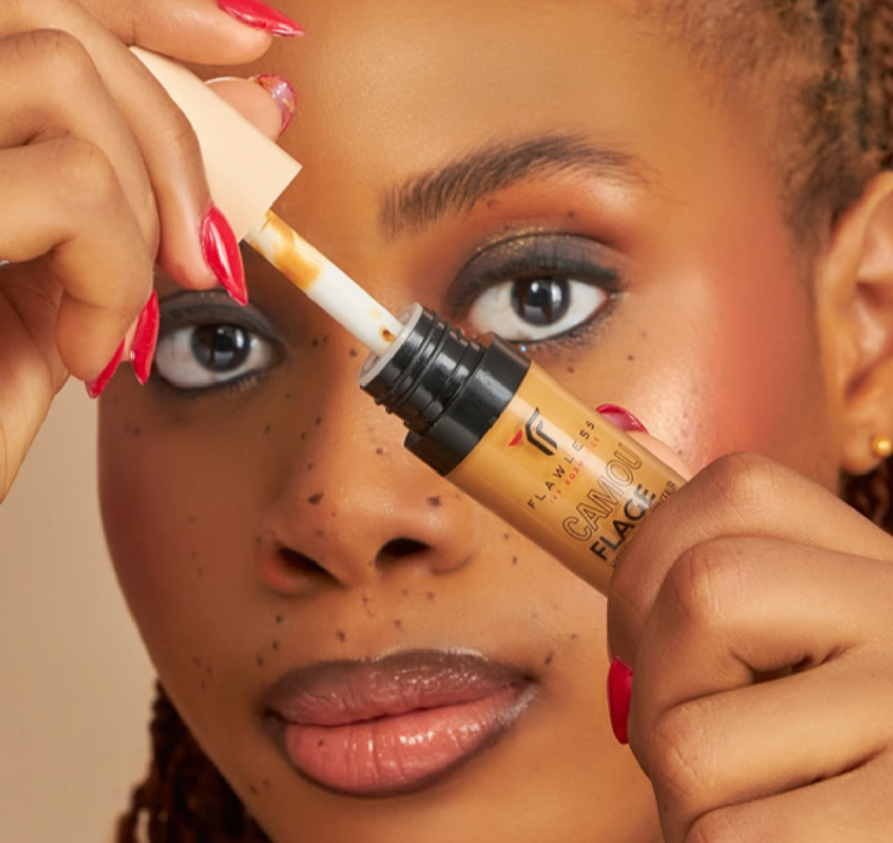 FLAWLESS - Correcteur